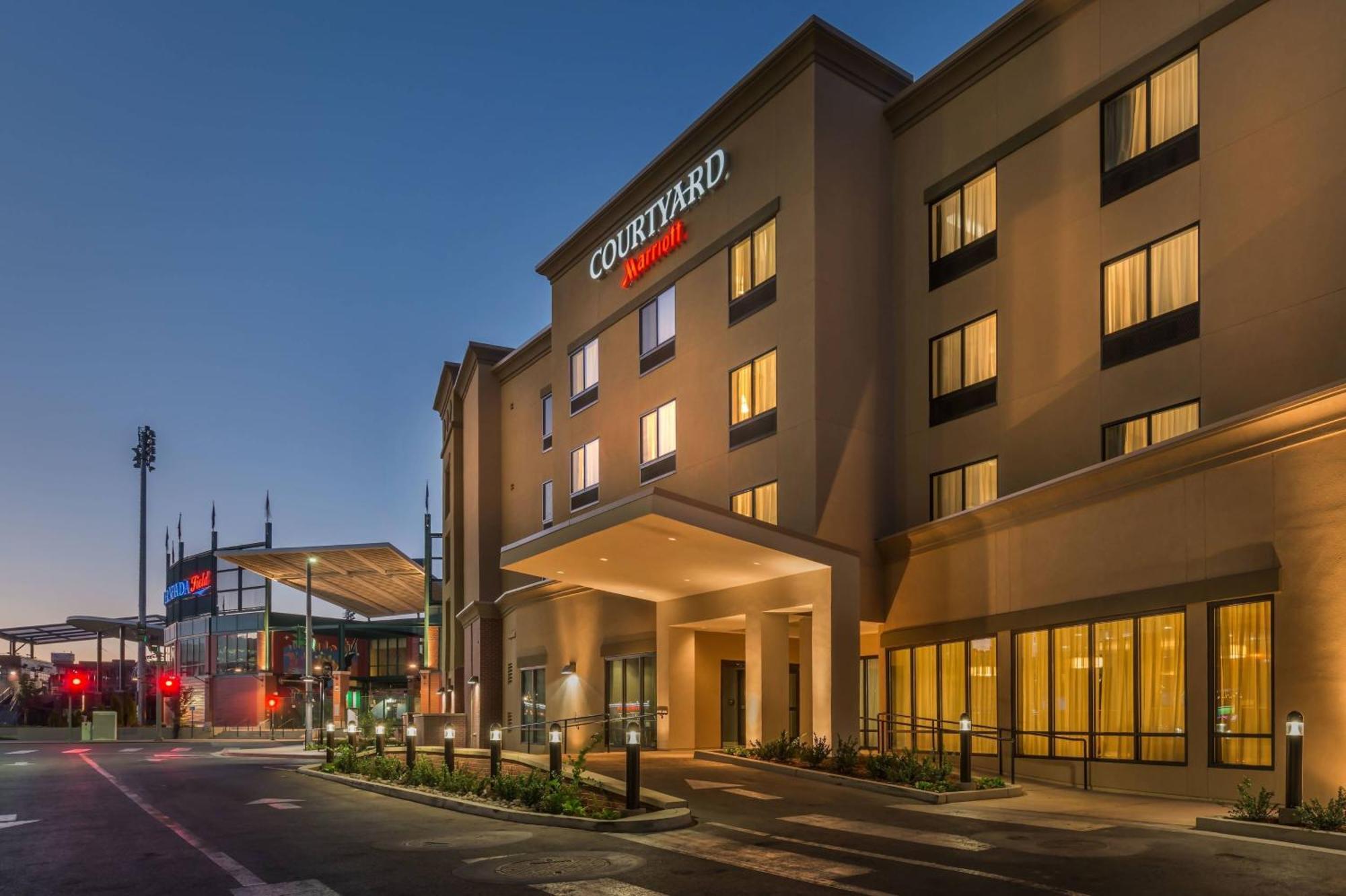 Courtyard By Marriott Reno Downtown/Riverfront Exteriör bild